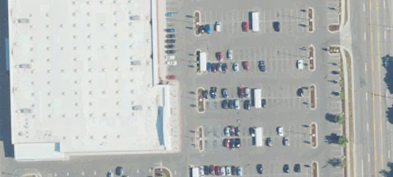 Retail Space in Madison Heights
