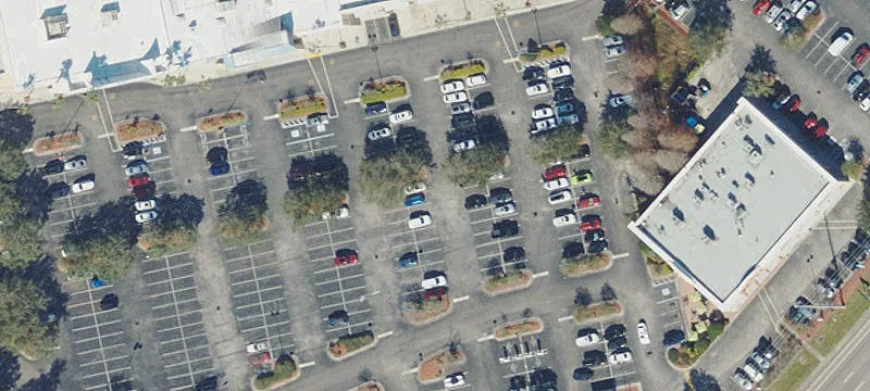 Retail Space in Tampa Suburb