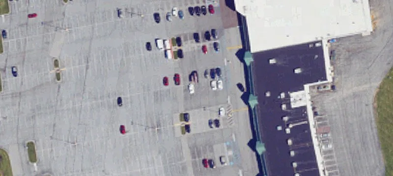 Retail Space in Modern Strip