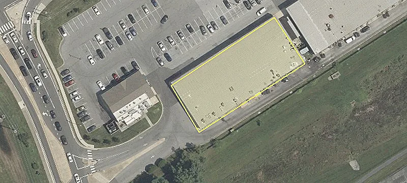 Retail Space in Newark