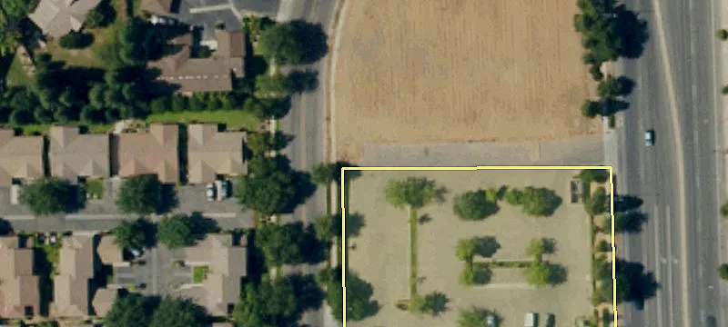 Medical Space at Signalized Corner