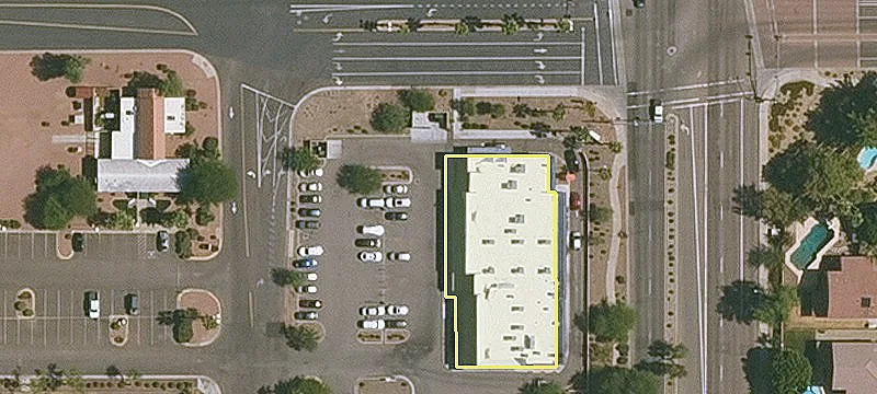 Retail Space at Lighted Intersection