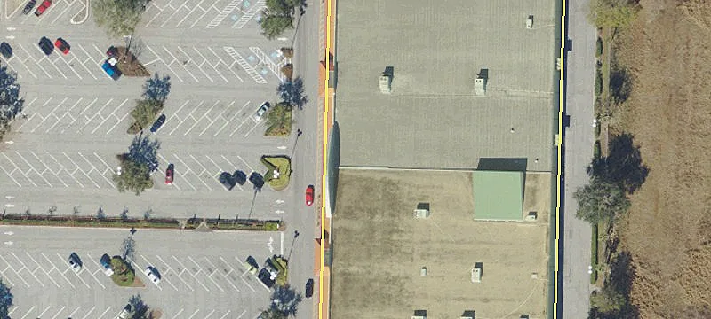 Retail Space in Plant City