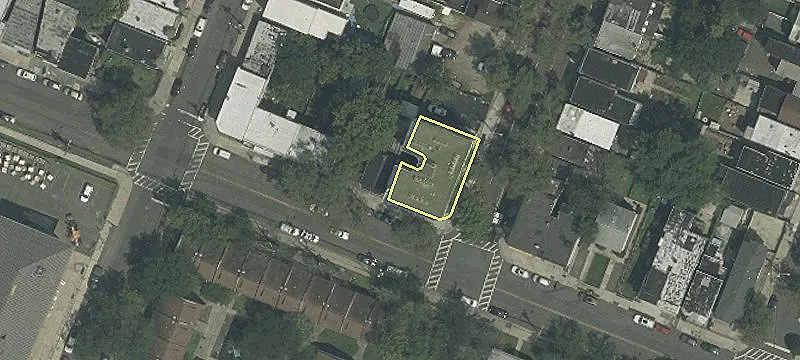 Retail/Office Space in Newark, NJ