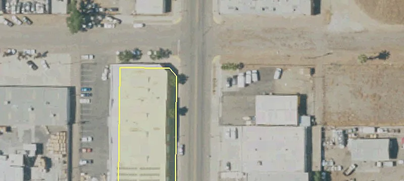 Downtown Fresno Warehouse with Yard