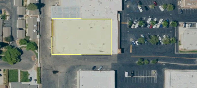 Retail Space on Blackstone Avenue