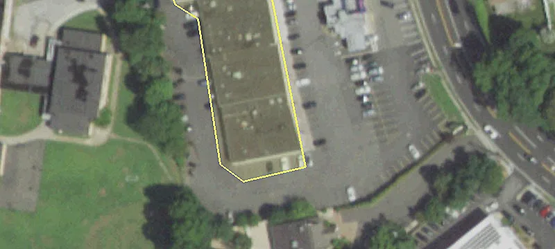 Retail Space in Manetto Hill
