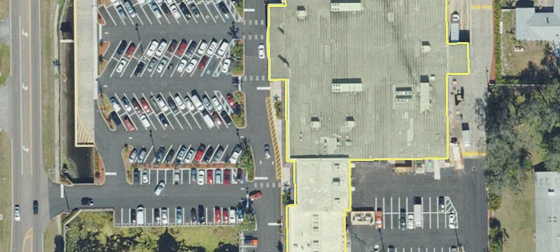 Retail Space in Publix-Anchored Center