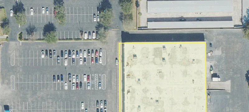 Retail Space at High-Traffic Intersection