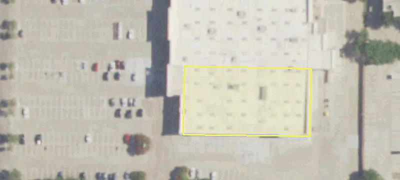 Retail Space in Irving Center