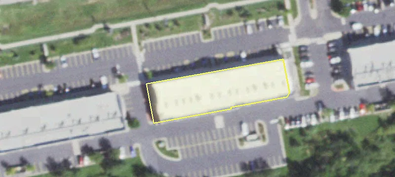 Retail Space in Aurora Center