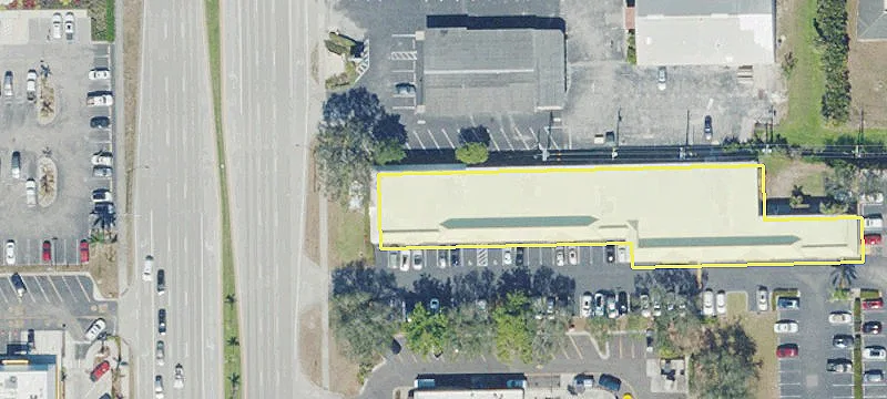Retail Space in Prime Location