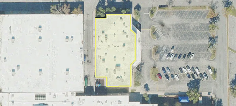 Retail Space in Kissimmee, FL