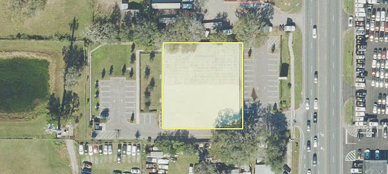 Retail Space on Orange Blossom