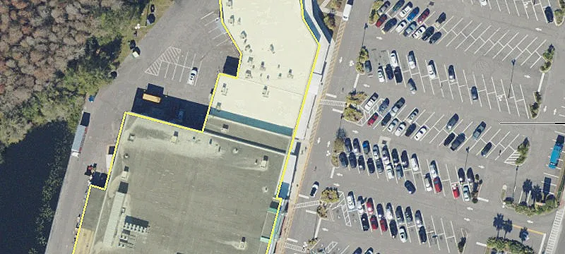 Retail Space in High-Traffic Area