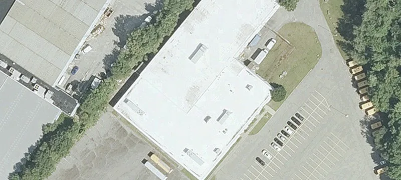 Manufacturing Facility on 7.81 Acres