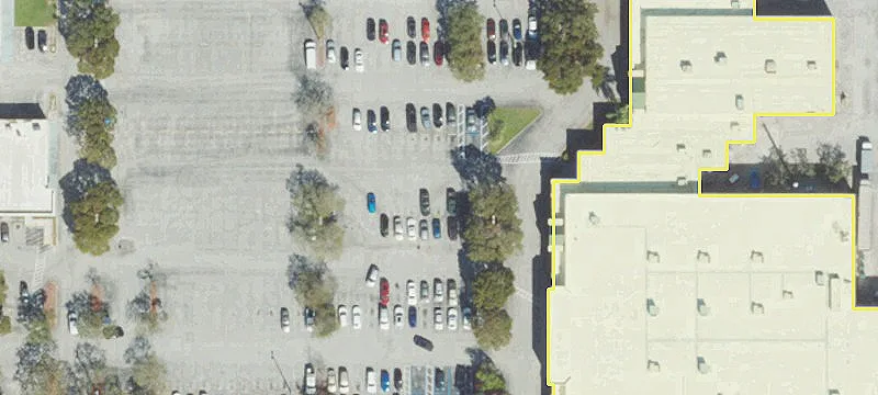 Retail Space in Atlantis Center