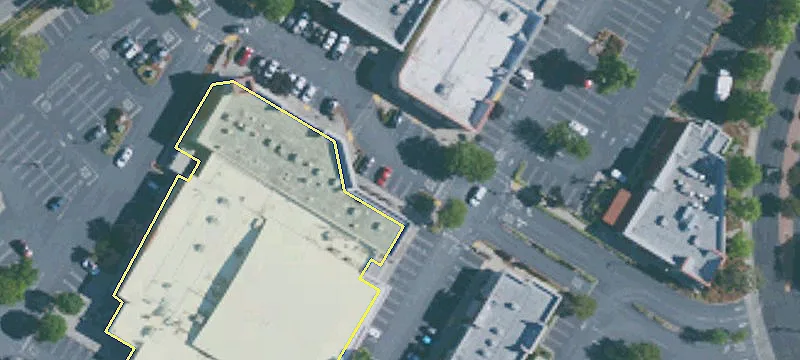 Grocery-Anchored Shopping Center Space
