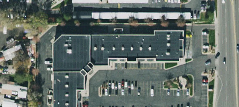 Retail Space in Sandy Location