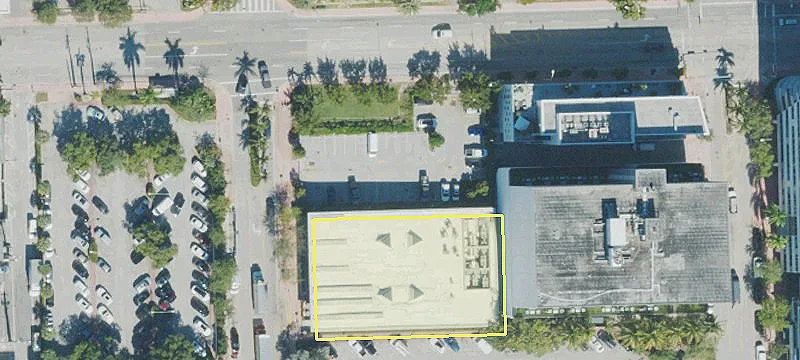 Prime Corner Retail/Restaurant Opportunity