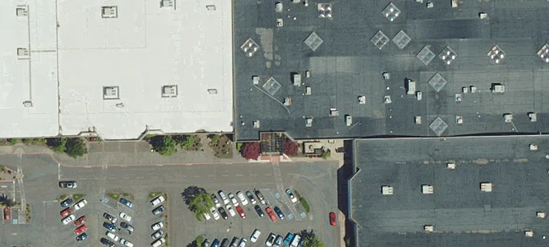 Retail Space Near Interstate 5