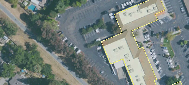 Retail Space in Alamo Plaza