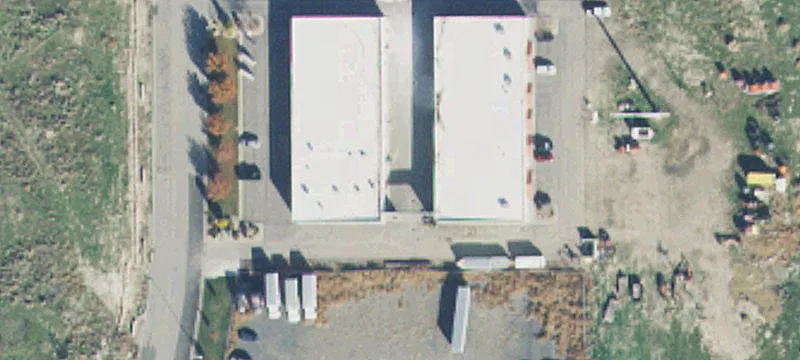 2,024 SF Warehouse For Sale