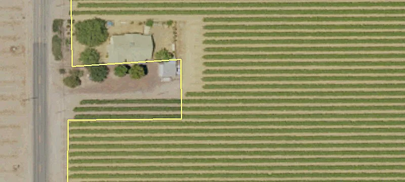 Retail Space in Shepherd Ranch