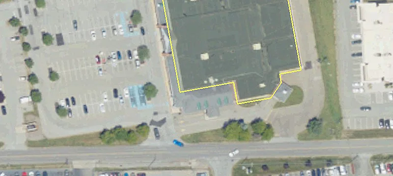 Retail Space in Neshannock Township