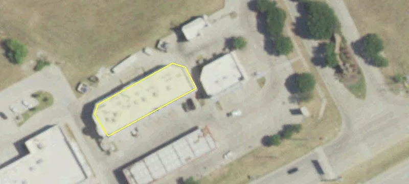 Retail Space Near Multifamily Project