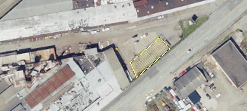 Glenshaw Warehouse with Parking Lot