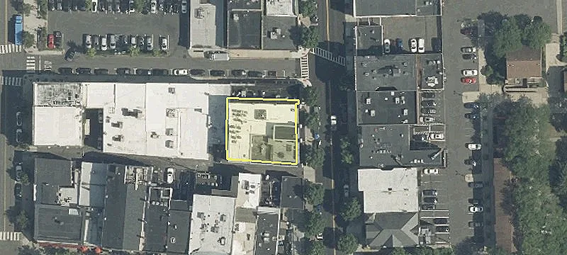 Renovated Mixed-Use Building in Summit