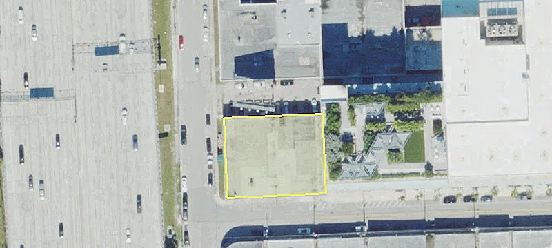 Retail Property in Miami, Florida