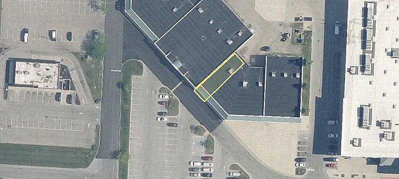 Retail Space in High-Traffic Center