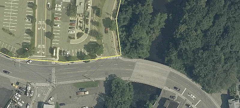 Prime Retail Space Available