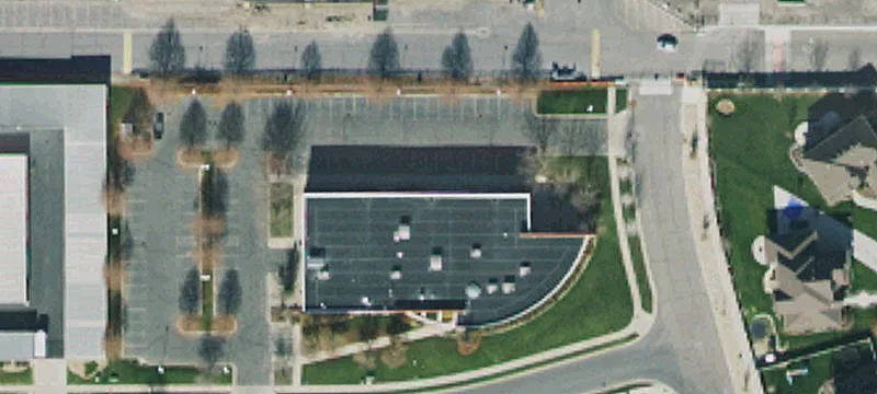 Draper Warehouse with Long-Term Tenant