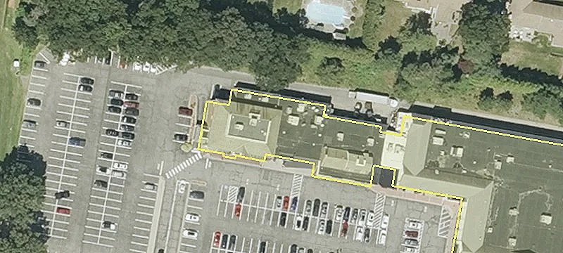 Retail Space in Longmeadow