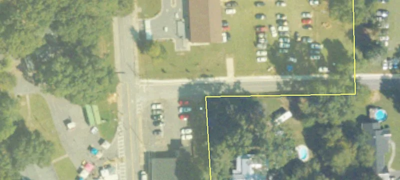 Spacious Distribution Warehouse for Lease