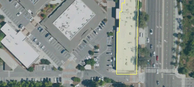 Asian-Inspired Retail Space in Cupertino