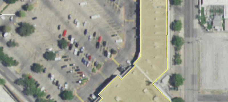 Retail Space in Dallas Center