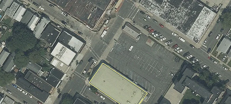 Retail Space with On-Site Parking