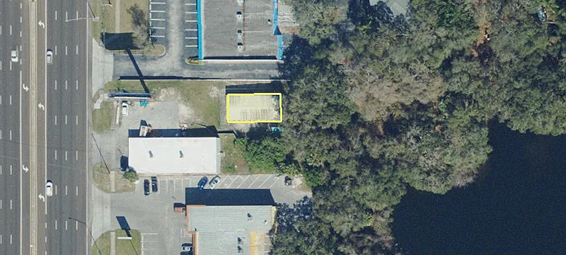 Retail Space on US Highway