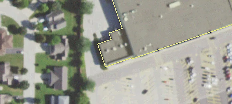 Retail Space at Grocery Anchored Center