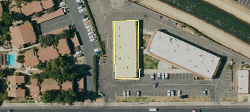Retail Space in High-Traffic Plaza