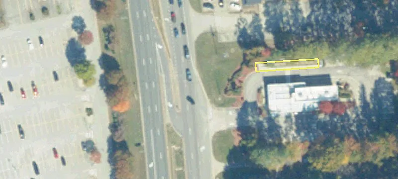 Versatile Property on High-Traffic Route
