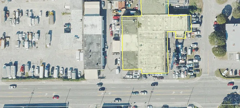 Multi-Tenant Industrial Property For Sale