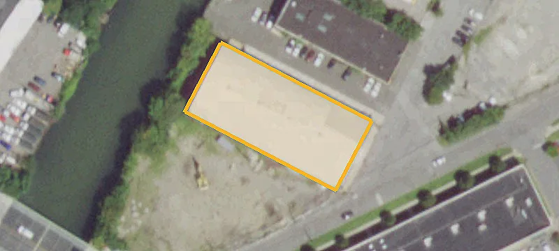 Free-Standing Retail Building For Rent