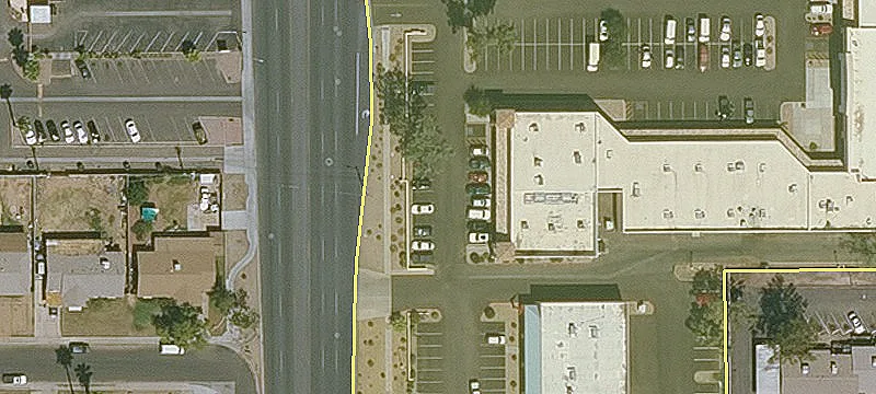 Retail Space Near I-17 Freeway