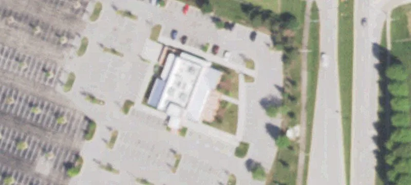 Retail Building in Cantera Trade