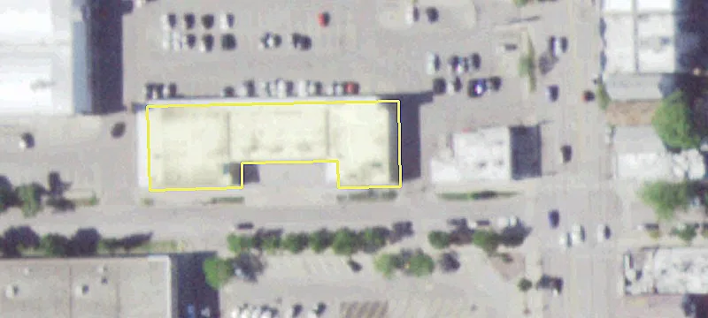 Lakeview Retail Space For Rent
